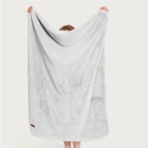 UnHide - Lil’ Marsh Blanket - Silver - Rare Color - Brand New!